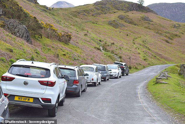 Lake District and popular Peak District could BAN tourist cars