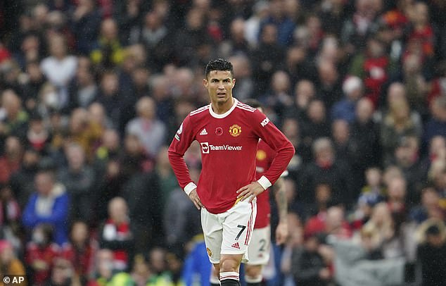 Man Utd financial losses narrow as fans’ return offsets Ronaldo spend