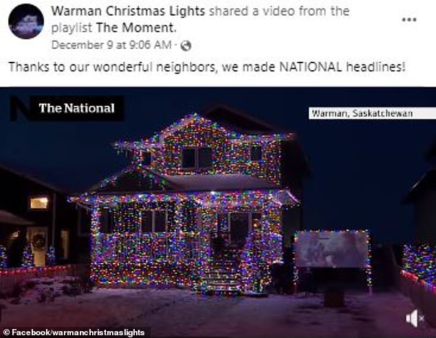Canadian couple wowed by their neighbors’ 15,000 light festive display erect sign saying ‘Ditto’