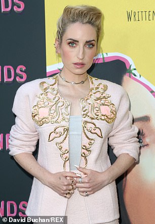 Zoe Lister-Jones claims that Chris Noth was 'sexually inappropriate' to women at NYC club 1
