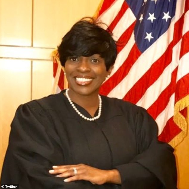 Alabama judge is removed from the bench after calling colleagues names, complaint says