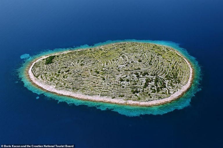 Pictured: Bavljenac, the incredible uninhabited Croatian island that looks like a giant fingerprint