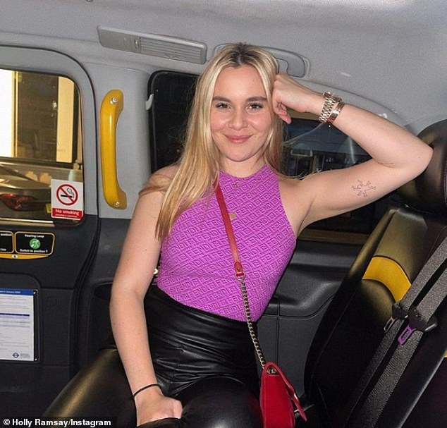 Gordon Ramsay's daughter Holly, 21, marks a year of being sober in a candid Instagram post 1