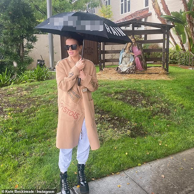Kate Beckinsale expresses her discontent with the weather and Covid