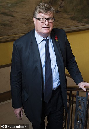 Crispin Odey adds to his fortune by betting against British bonds