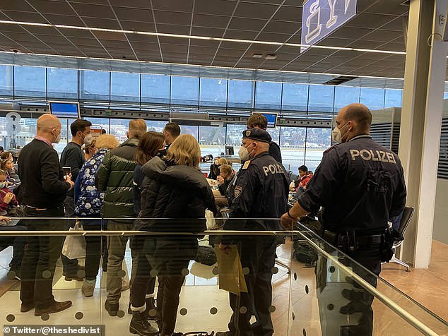 Europe Covid: British tourists refused entry at Austrian airport