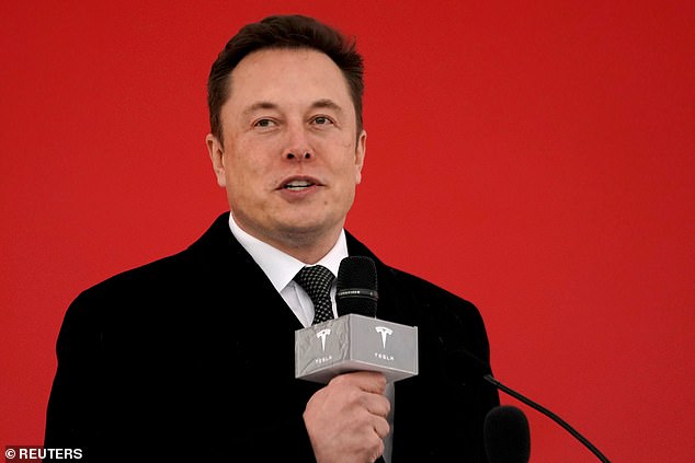 Elon Musk sells a further $1bn in Tesla shares to pay his huge tax bill