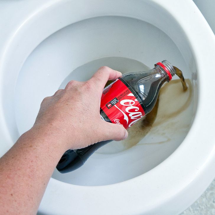 10 Uncommon Uses of Coca-Cola You Probably Didn’t Know About 11