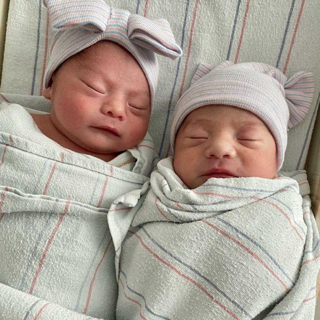 Meet US twins born 15 minutes apart in 2021, 2022