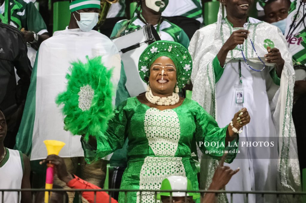 Meet Kemi Ogunfuwa, the Super Eagles supporter with the most amazing outfit at AFCON 2021! (Pictures) 5