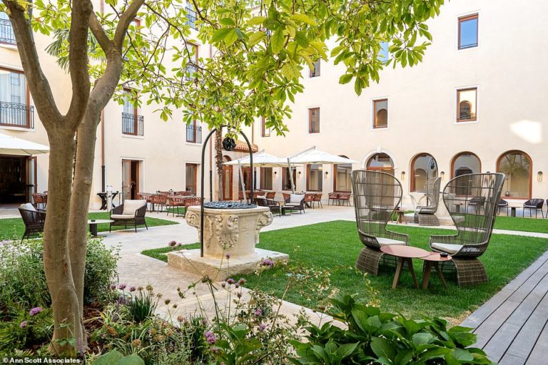 Italy holidays: Why you’ll feel like you’re dreaming at Ca’ di Dio – a classy new Venice hotel