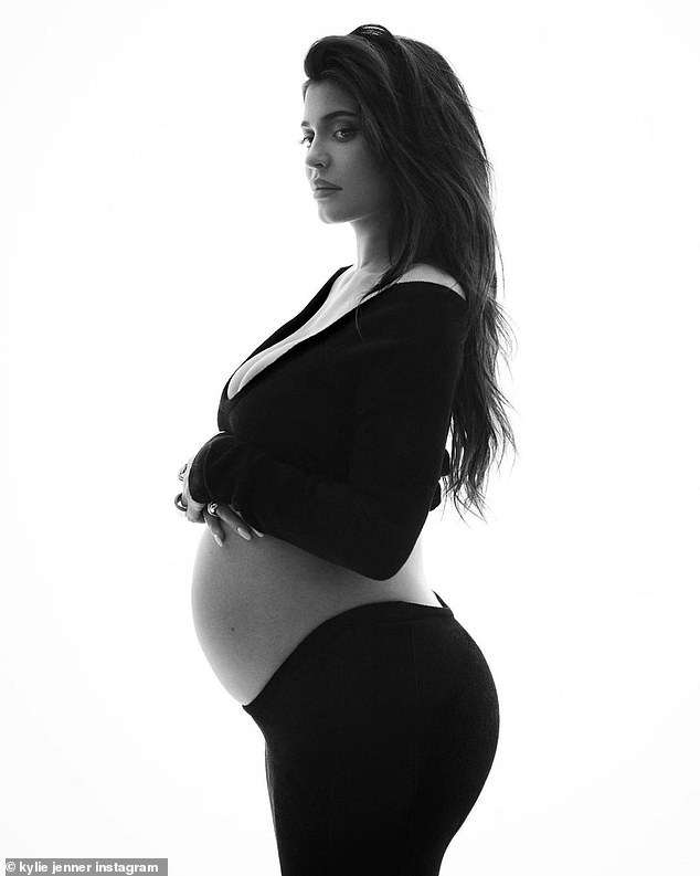 Kylie Jenner shows off baby bump on Instagram as she reflects on ‘blessings’ and heartache’ of 2021