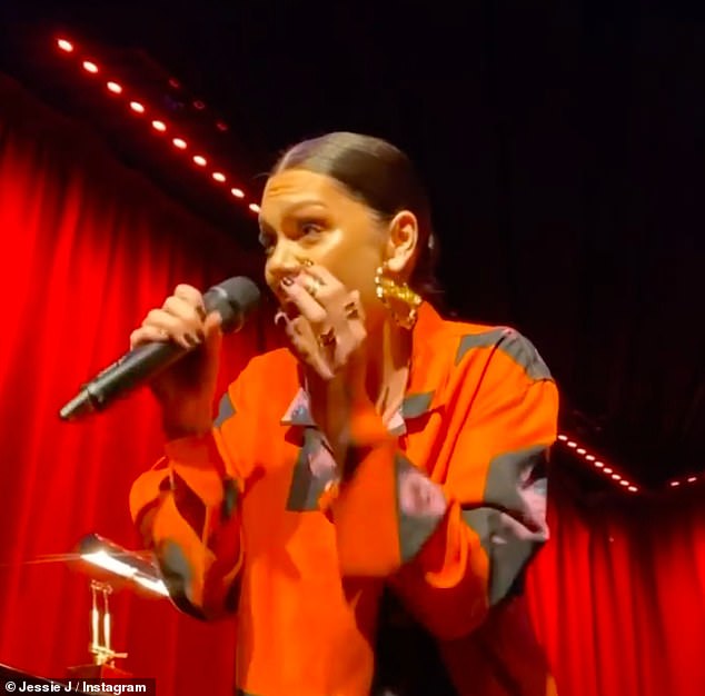 Jessie J reveals she caught Covid at her last performance of 2021 in LA