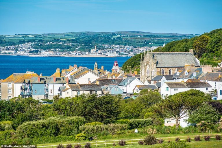 Cornwall holidays: Exploring Marazion, one of England’s oldest and prettiest towns