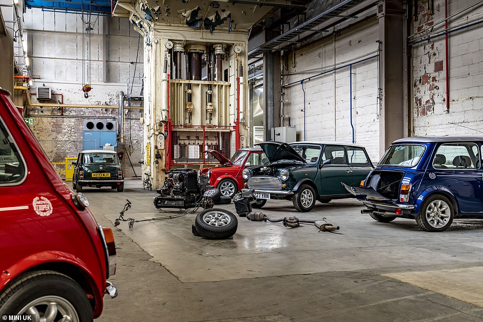 Classic Minis go electric: Recharged project to convert original cars 1