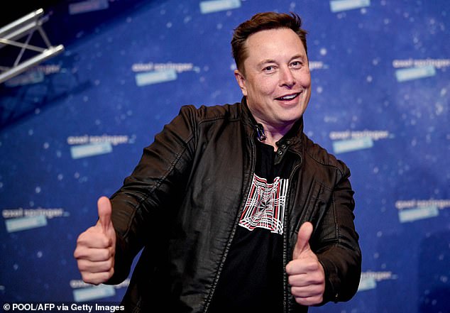 Tesla boss Elon Musk to scoop £26bn shares windfall 