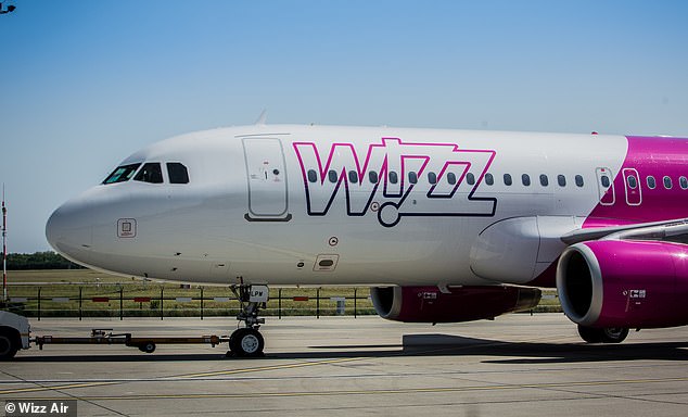 Wizz Air's losses climb following huge rise in costs and Omicron 1