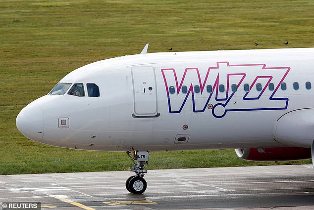 BUSINESS LIVE: NEX-Stagecoach deal on hold; Wizz Air's £179m Q3 loss 1