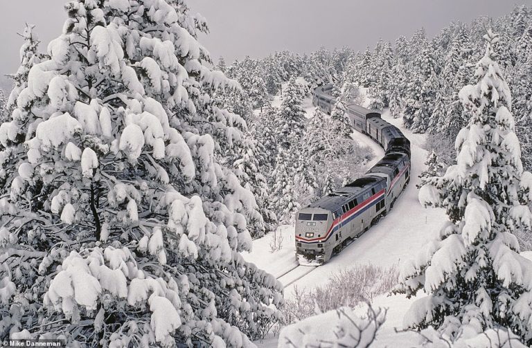 Incredible new book Winter Railroading shows trains operating in VERY snowy conditions in the U.S