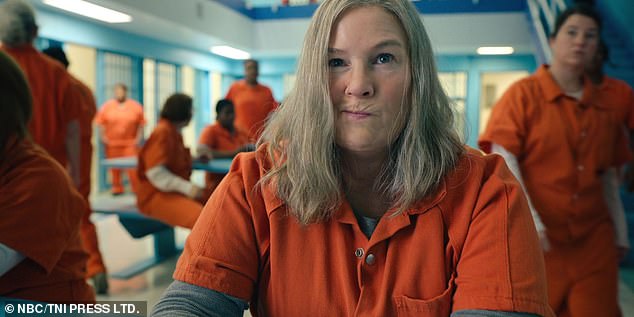Renee Zellweger looks unrecognizable in orange prison jumpsuit