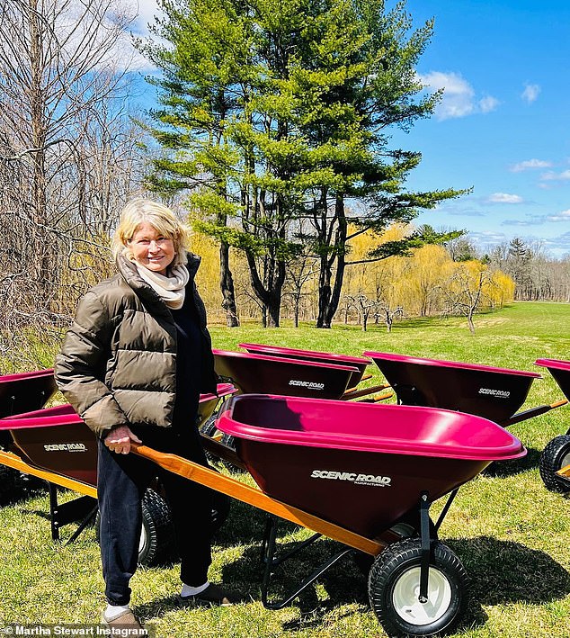 Kris Jenner gushes over ‘fabulous’ image of Martha Stewart with wheelbarrows