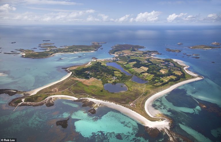 It’s Scilly season! Why there’s never been a better time to visit the sunny island of Tresco