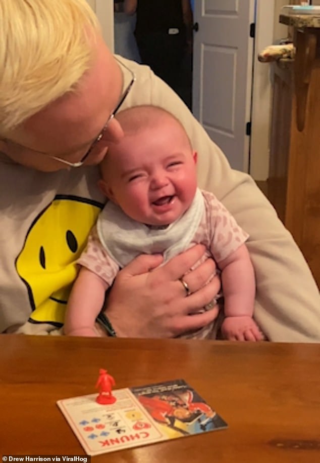 Baby India can’t decide whether to laugh or cry when she hears her name [Video]