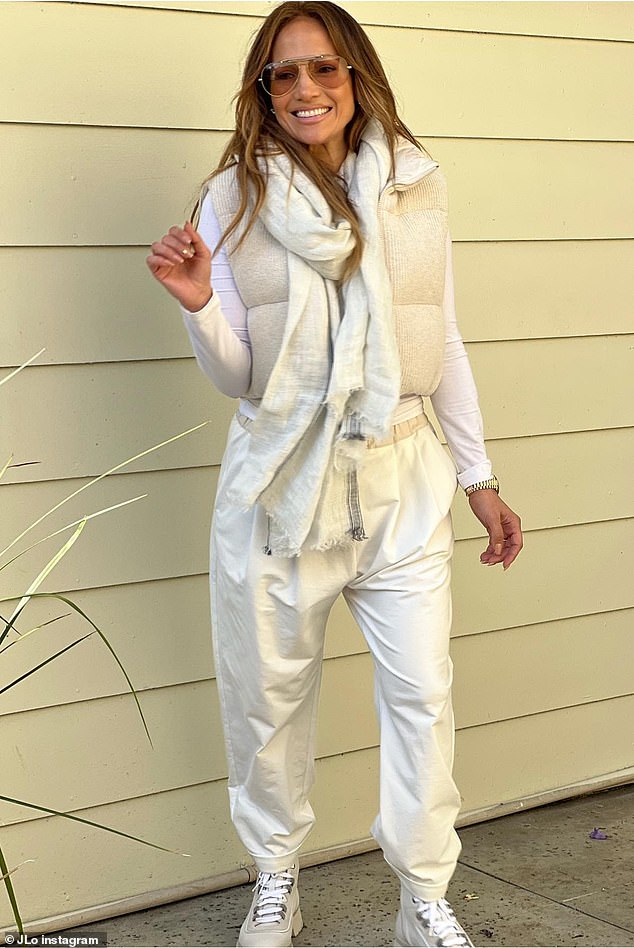 Jennifer Lopez is the cream that rises to the top in stylish light outfit for Instagram snaps