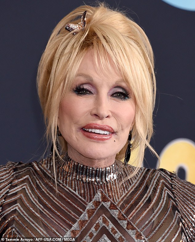 Dolly Parton pays emotional tribute to old friend Naomi Judd