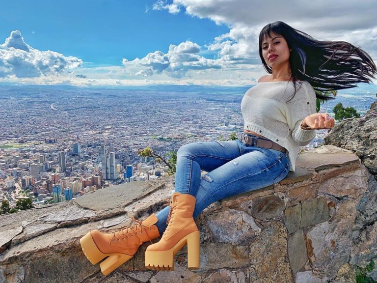 Steffy Moreno: Get to know the background, career, net worth of the Colombian model! 