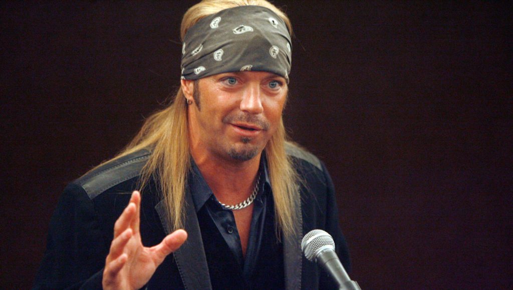 Is Bret Michaels Bald? Why does he use hair extensions and bandana? See 2022 Bret Michaels bald photos